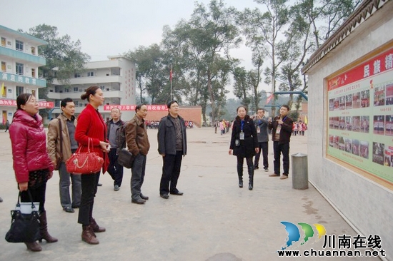 市技装所专家组赴叙开展市级现代教育示范校验收工作(图3)