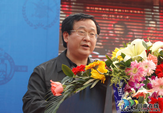 赖公封坛酒成中国艺术收藏家协会唯一指定收藏酒(图6)