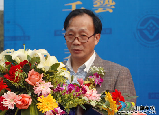 赖公封坛酒成中国艺术收藏家协会唯一指定收藏酒(图8)