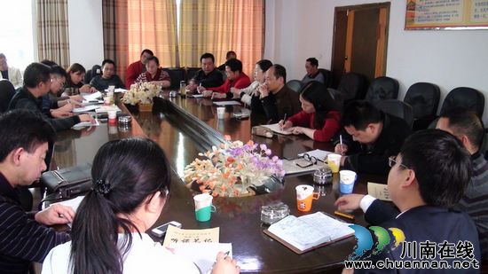叙永县教研室视导叙永二中教育教学工作