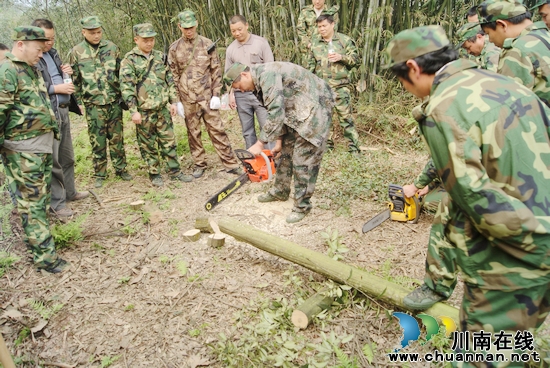 大石乡:3万元装备"新兵"&nbsp;护林防火拉开序幕(图2)
