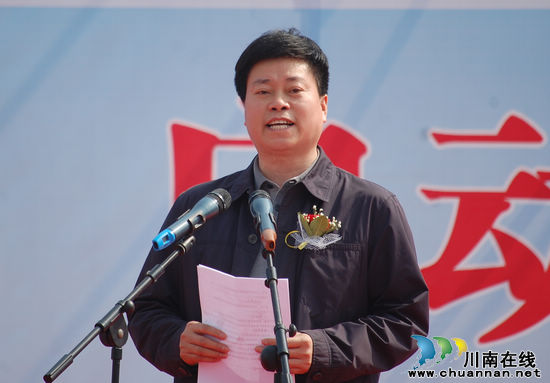 泸州：开通税收宣传直通车&nbsp;纳税服务零距离(图6)