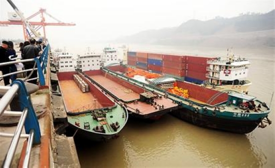 “中国白酒金三角”&nbsp;“酒都”宜宾舞起龙头(图2)