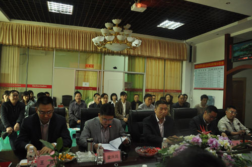 广州市花都区梯面镇党政考察团来二郎镇参观学习(图2)