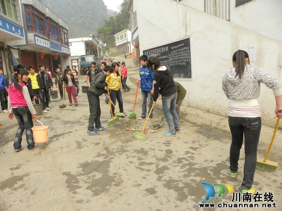 黄坭乡：全乡齐动员打响环境治理攻坚战(图1)