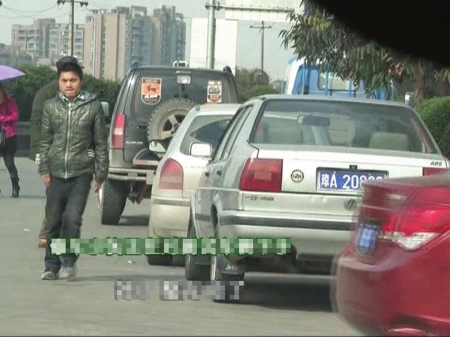 上个厕所,车就坏了?揭穿成渝高速修车骗局(图4) 上个厕所,车就坏了?揭穿成渝高速修车骗局(图4)