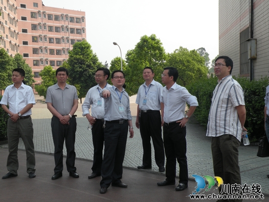 郭庆到泸县一中调研高中教育(图3)
