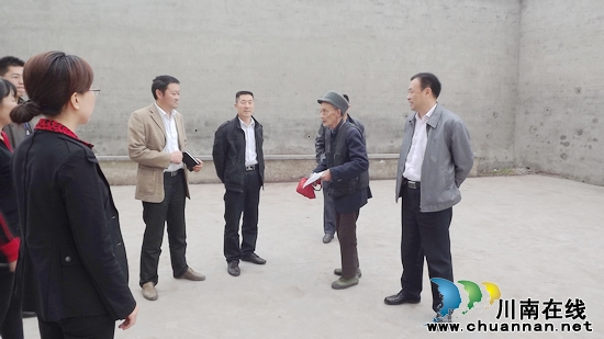 天兴镇：积极推动基层组织建设年