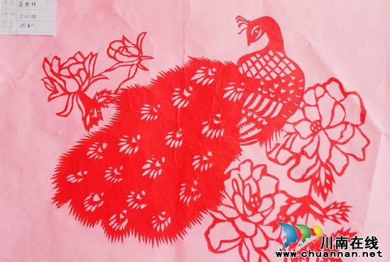 九支中学:"庆五一·弘扬中华传统文化"剪纸艺术展(图2) 九支中学:"庆五一·弘扬中华传统文化"剪纸艺术展(图2)