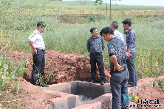 喻寺镇：管网输水送来抗旱水