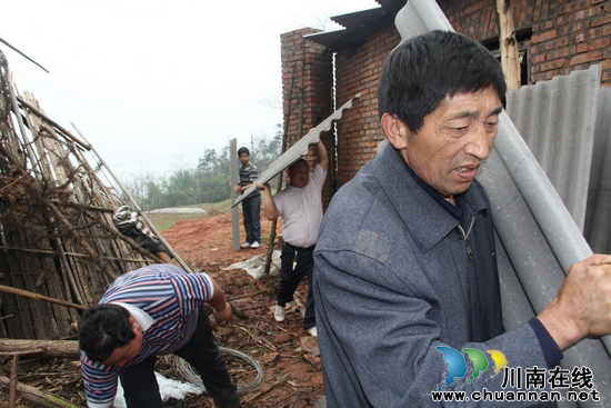 龙车镇：帮扶突击队&nbsp;情暖受灾户