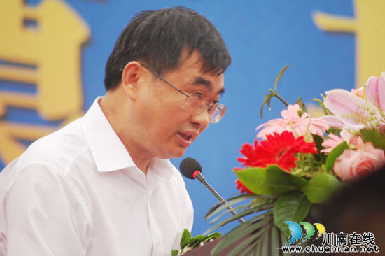泸州:打造国际化酿酒基地 中国酒镇酒庄今日奠基(图8) 泸州:打造国际化酿酒基地 中国酒镇酒庄今日奠基(图8)