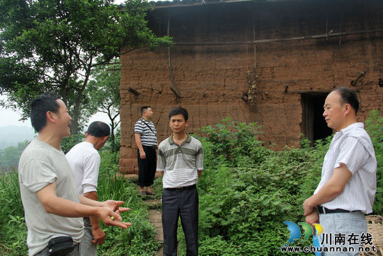 龙车镇:加强监测、督查,严把地质灾害预防关(图4) 龙车镇:加强监测、督查,严把地质灾害预防关(图4)