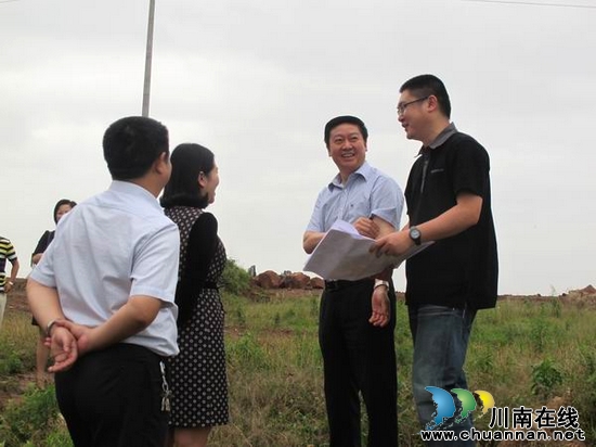 江阳区区长付小平调研泰安教育