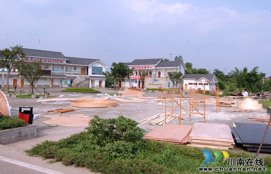 泸州华阳街道开启美丽篇章 记者采风体验乡村旅游(图6) 泸州华阳街道开启美丽篇章 记者采风体验乡村旅游(图6)