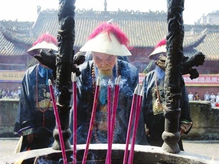 内江:清代祭孔大典 昨日重现资中(图4) 内江:清代祭孔大典 昨日重现资中(图4)