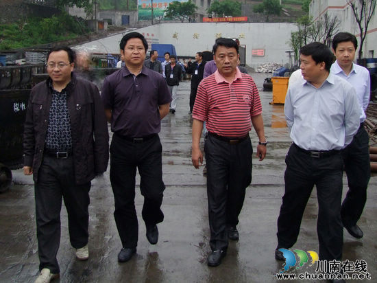 内江市委常委陈泽广到威达公司威鑫煤业调研(图1) 内江市委常委陈泽广到威达公司威鑫煤业调研(图1)