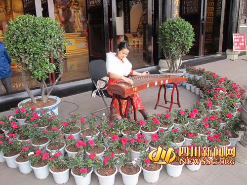 清明扫墓&nbsp;泸州南寿山墓园平安渡过祭扫高峰(图1)