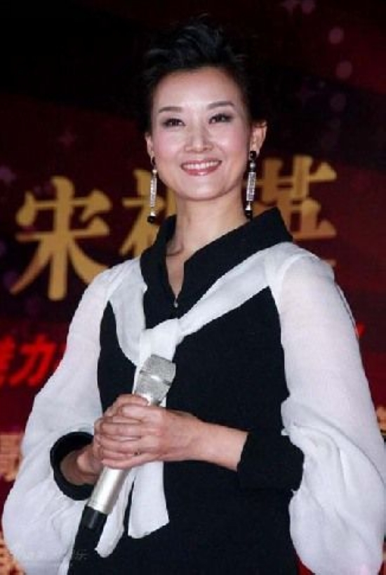 白手起家贫民富翁(图3)