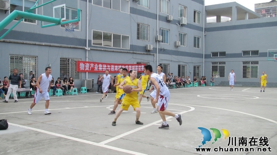 泸州物资产业集团与通滩镇政府举行篮球联谊赛