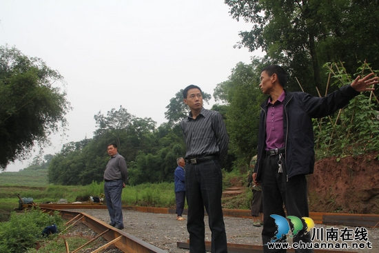 龙车镇：贯彻“三个三”要求&nbsp;推动发展在一线