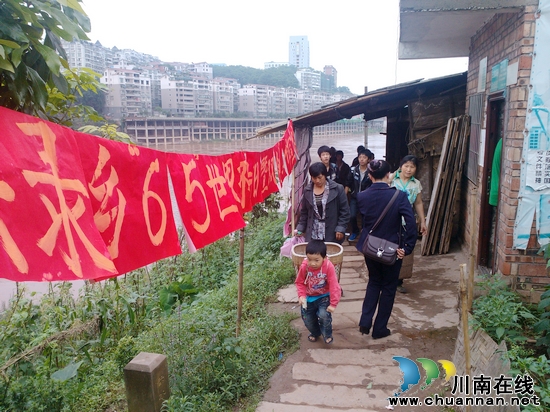 实录乡:多措并举 环保宣传促发展(图1) 实录乡:多措并举 环保宣传促发展(图1)