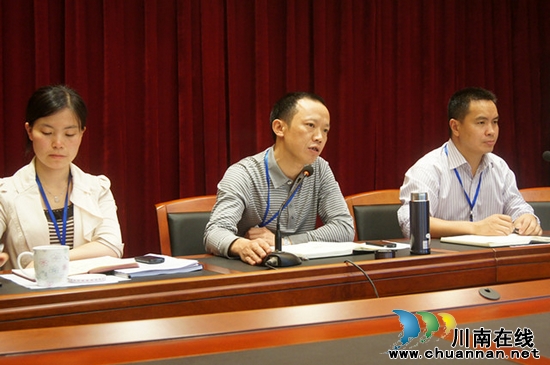 太伏镇：召开半年工作推进会
