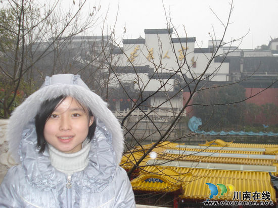 向翔：书是我精神的寓所，写作是我梦想的飞翔(图1)