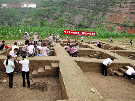 向家坝库区屏山县龙秧遗址抢救性发掘获重大