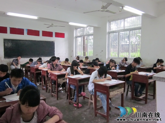 叙永县5737学子今日中考&nbsp;比去年增加近1000人