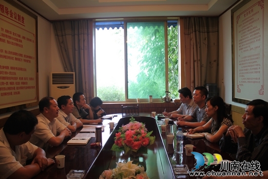 宋革会赴叙永马岭镇调研教育医疗卫生工作