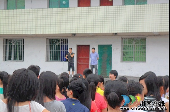 九支中学推行“三措施”防未成年人溺水