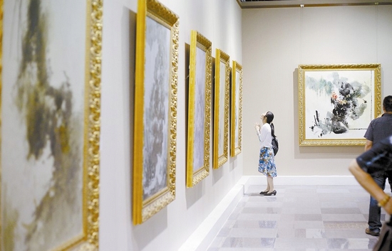 宜宾籍艺术家牟晚秋当代油画作品在成都展出(图1) 宜宾籍艺术家牟晚秋当代油画作品在成都展出(图1)