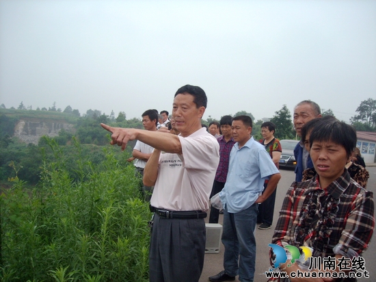 佛荫镇:学习三江新农村建设&nbsp;立即启动荔枝产业发展