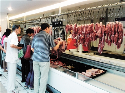 内江市场调查:猪肉“跌跌不休”,是喜还是忧?(图1) 内江市场调查:猪肉“跌跌不休”,是喜还是忧?(图1)