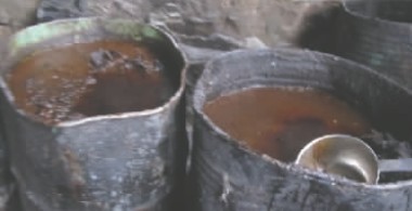 隆昌破获全国十大“地沟油”案件(图1) 隆昌破获全国十大“地沟油”案件(图1)