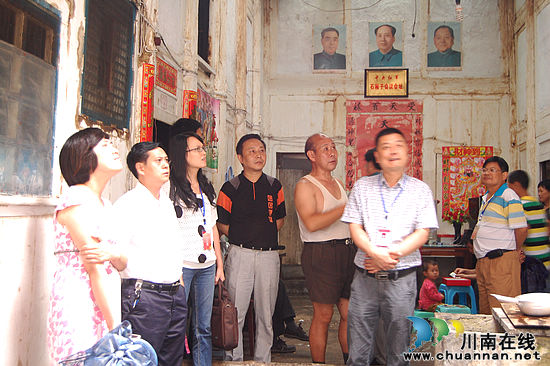 泸州市委宣传部机关党委书记陈文一行参观石坝彝乡建设(图5) 泸州市委宣传部机关党委书记陈文一行参观石坝彝乡建设(图5)
