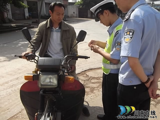 泸州交警二大队集中整治"酒驾"和"三超一疲劳"违法行为(图1)