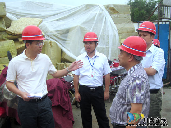 泸县县委书记郭庆到方洞镇调研(图1)