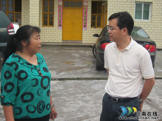 泸县县委书记郭庆到方洞镇调研(图2)