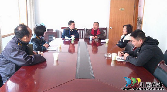 泸州市城管局：城管进物业&nbsp;管理出新招(图1)