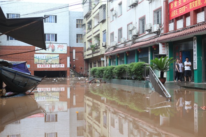 泸县“7.22”暴雨灾害（组图）(图8)