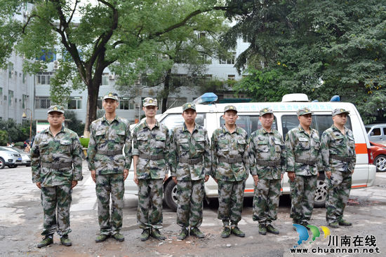 泸医附院抗洪抢险纪实（二）(图3)