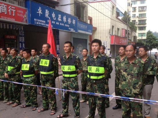 尧坝镇：永远战斗在抢险第一线(图1)