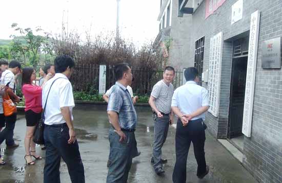 五通镇：“三板斧”强化干部思想作风建设(图2)