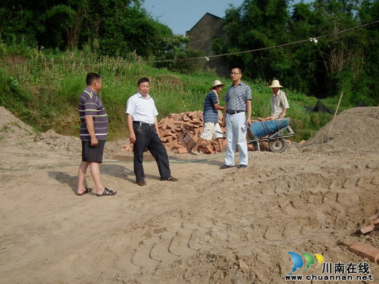 三年筹资300万&nbsp;胡市镇推进村级活动场所标准化建设(图3)