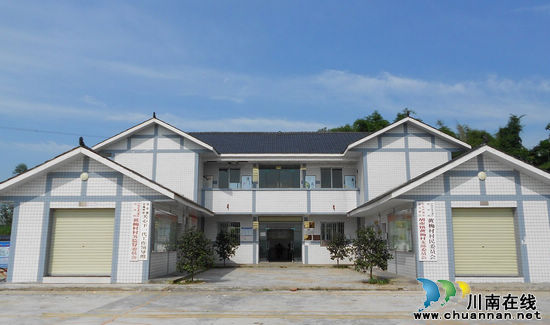三年筹资300万&nbsp;胡市镇推进村级活动场所标准化建设(图1)