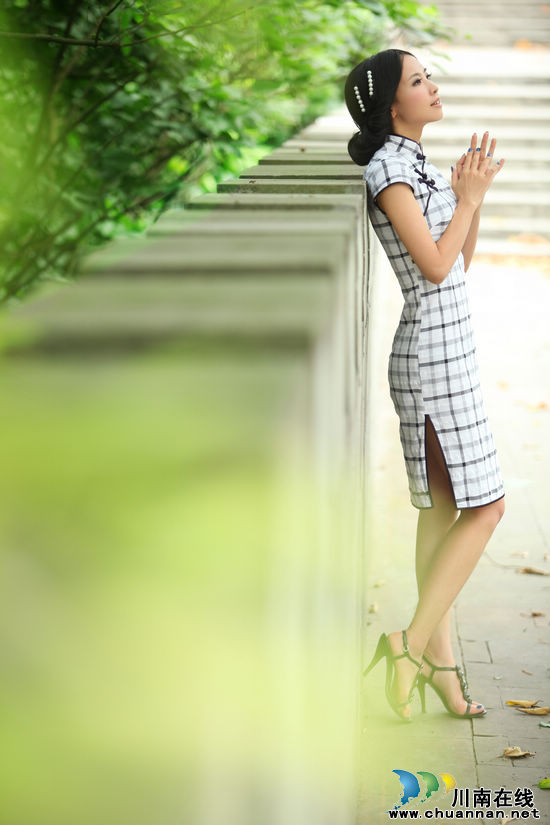 泸州设计才女余一梅：用画笔绘出中国最美的书(图2)