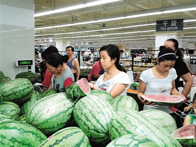 内江：酷热天气催生“热经济”(图1)