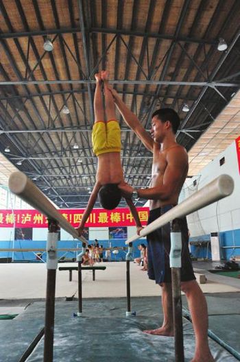 泸州刮起“邹凯风”&nbsp;教练每天接十几个咨询电话(图3)